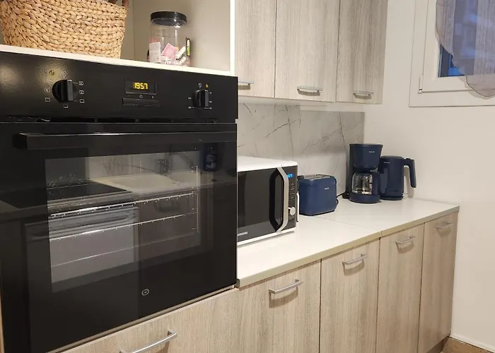 شقة Bel En Centre-ville De Lisieux, 2 Chambres, Wifi ليزيو